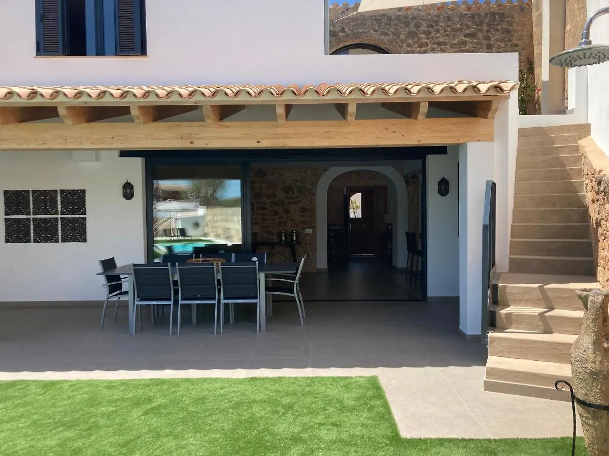 Holiday home Can Roig Ses Salines